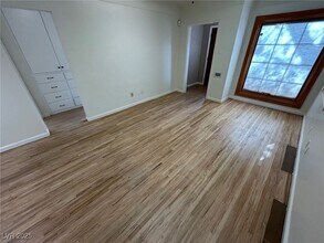 626 S 8th St in Las Vegas, NV - Building Photo - Building Photo