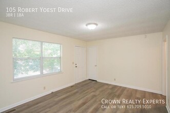 105 Robert Yoest Dr in Nashville, TN - Building Photo - Building Photo