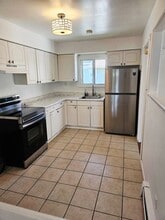 2 Musette Pl in Amityville, NY - Building Photo - Building Photo