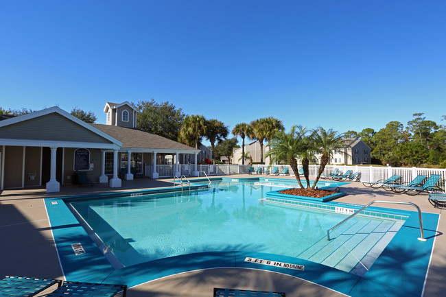 Osprey’s Landing in Naples, FL - Building Photo - Building Photo