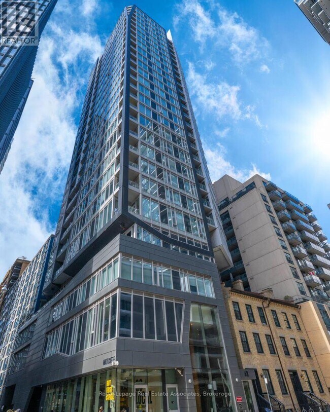 property at 68 Shuter St