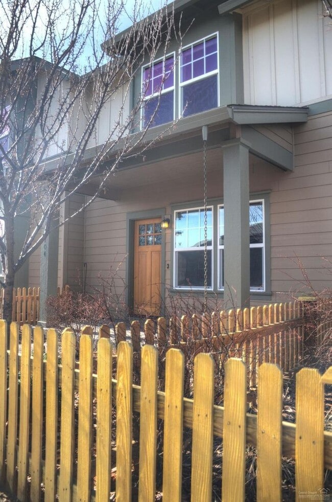 61704 Marigold Ln in Bend, OR - Building Photo - Building Photo