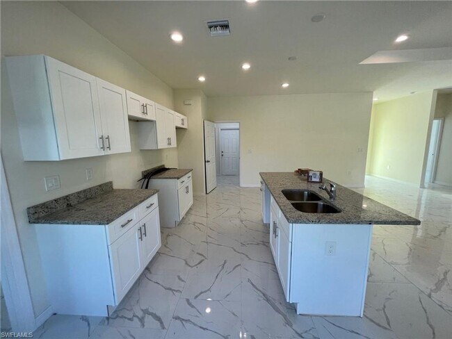 27076 Tangier Dr in Punta Gorda, FL - Building Photo - Building Photo