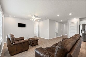 2599 Cedarwood St in Semmes, AL - Building Photo - Building Photo