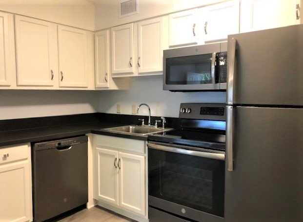 2200 S Louisiana St, Unit 204 in Little Rock, AR - Foto de edificio - Building Photo