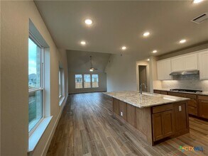 1052 Easy Gruene in New Braunfels, TX - Building Photo - Building Photo
