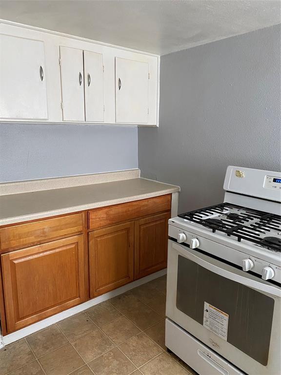 3309 Ursuline St in Galveston, TX - Building Photo - Building Photo