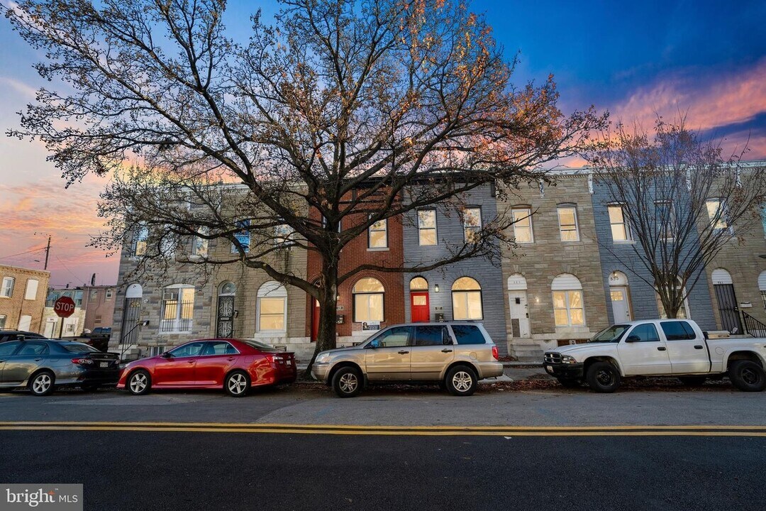 537 N Lakewood Ave in Baltimore, MD - Foto de edificio