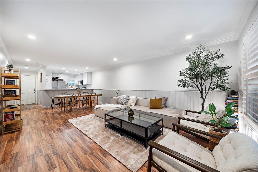 3131 Southwest Fwy Photo