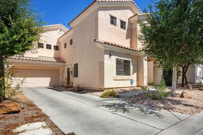5870 Gentleslope St in Henderson, NV - Building Photo - Building Photo
