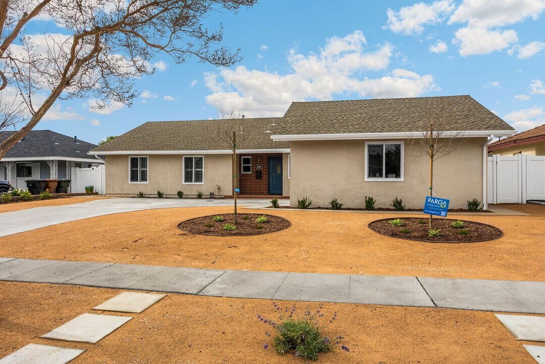 2941 Firethorne Ave in Fullerton, CA - Building Photo