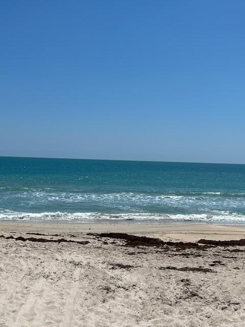 2805 N Hwy A1A in Fort Pierce, FL - Building Photo - Building Photo