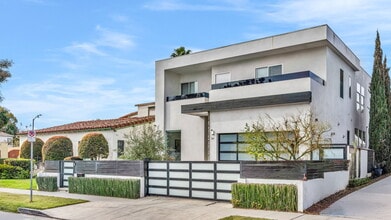 507 N Gardner St in Los Angeles, CA - Building Photo - Building Photo