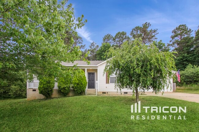 property at 118 Winding Cedar Dr