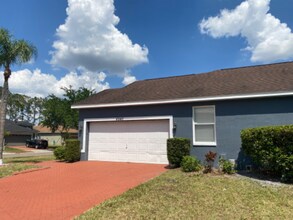 4940 Bellthorn Dr in Orlando, FL - Building Photo - Building Photo