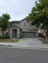 1737 Dobell St in Perris, CA - Building Photo