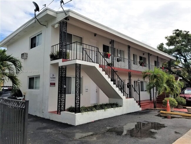 603 SW 19th Ave in Miami, FL - Building Photo - Building Photo