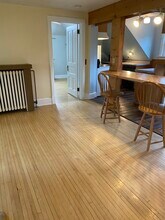 2110 E Superior St, Unit 3 in Duluth, MN - Building Photo - Building Photo