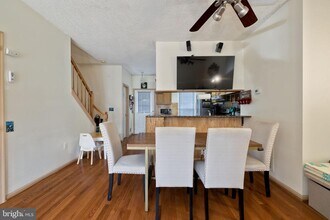7248 Stover Dr in Alexandria, VA - Building Photo - Building Photo
