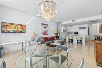 15901 Collins Ave, Unit 902 in Sunny Isles Beach, FL - Building Photo - Building Photo