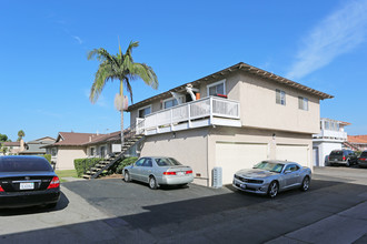 16532 Sabot Ln in Huntington Beach, CA - Building Photo - Building Photo