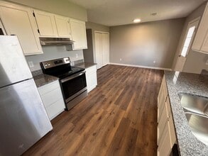 225 Tulip Dr in Richmond, KY - Building Photo - Building Photo