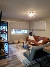 2295 S Linley Ct in Denver, CO - Foto de edificio - Building Photo