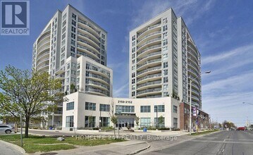 1508 Lawrence Ave E in Toronto, ON - Building Photo - Building Photo