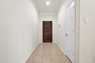 24634 Lakecrest Creek Dr in Katy, TX - Foto de edificio - Building Photo