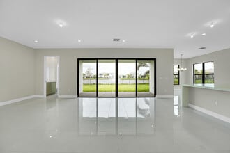 10030 Bird Watch Wy in Palm Beach Gardens, FL - Building Photo - Building Photo