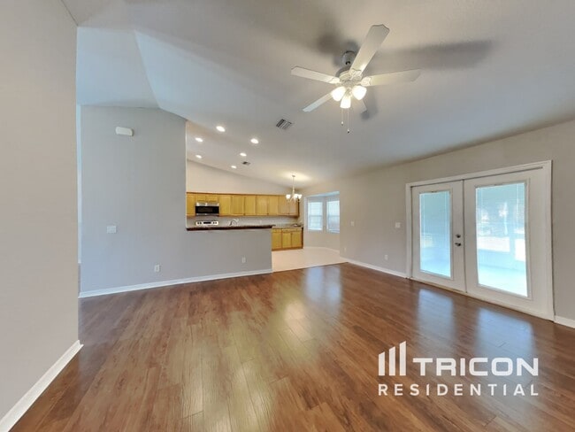 1240 Fleetwood Dr NW in Port Charlotte, FL - Building Photo - Building Photo