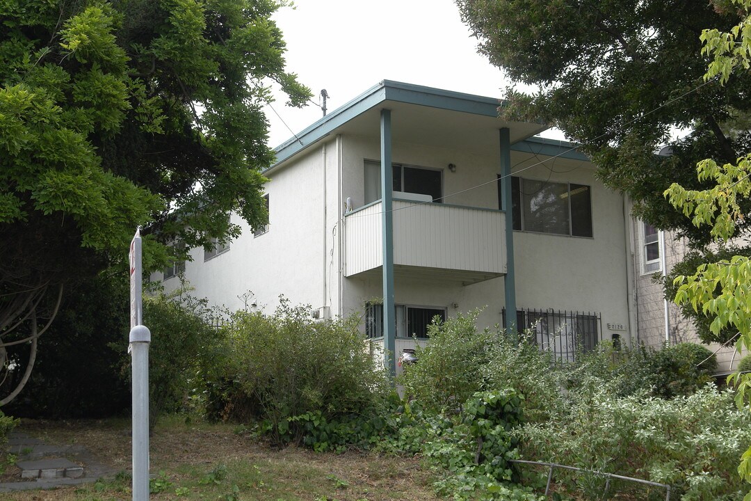 2126 9th Ave in Oakland, CA - Building Photo