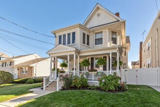 353 Main St in South Amboy, NJ - Building Photo - Building Photo