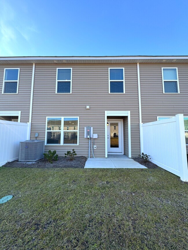 138 US-1 in Surfside Beach, SC - Building Photo - Building Photo