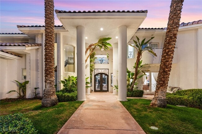 property at 2057 Troon Dr