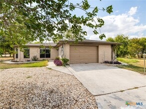 148 Discovery Ln in San Marcos, TX - Building Photo - Building Photo