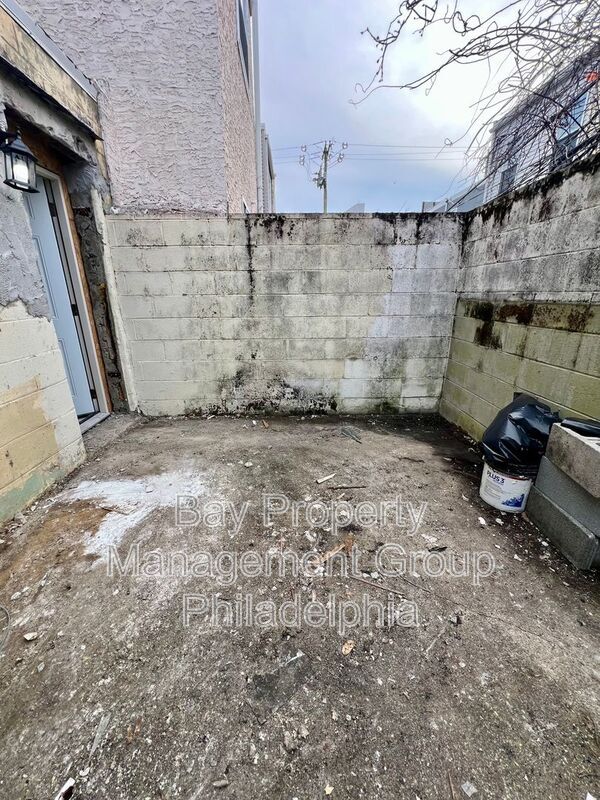 2312 Greenwich St in Philadelphia, PA - Building Photo - Building Photo