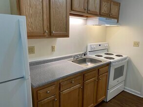 53 Walker St in Manchester, NH - Building Photo - Building Photo