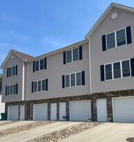 524 Broadway Ave in Bridgeport, WV - Building Photo