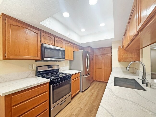 property at 6033 Estelle St