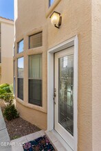 5939 Bandolero Dr in El Paso, TX - Building Photo - Building Photo
