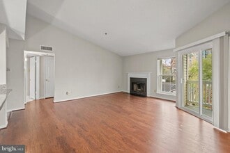 1504 Lincoln Way in McLean, VA - Building Photo - Building Photo