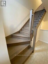 23 Steven Dr in Thorold, ON - Building Photo - Building Photo