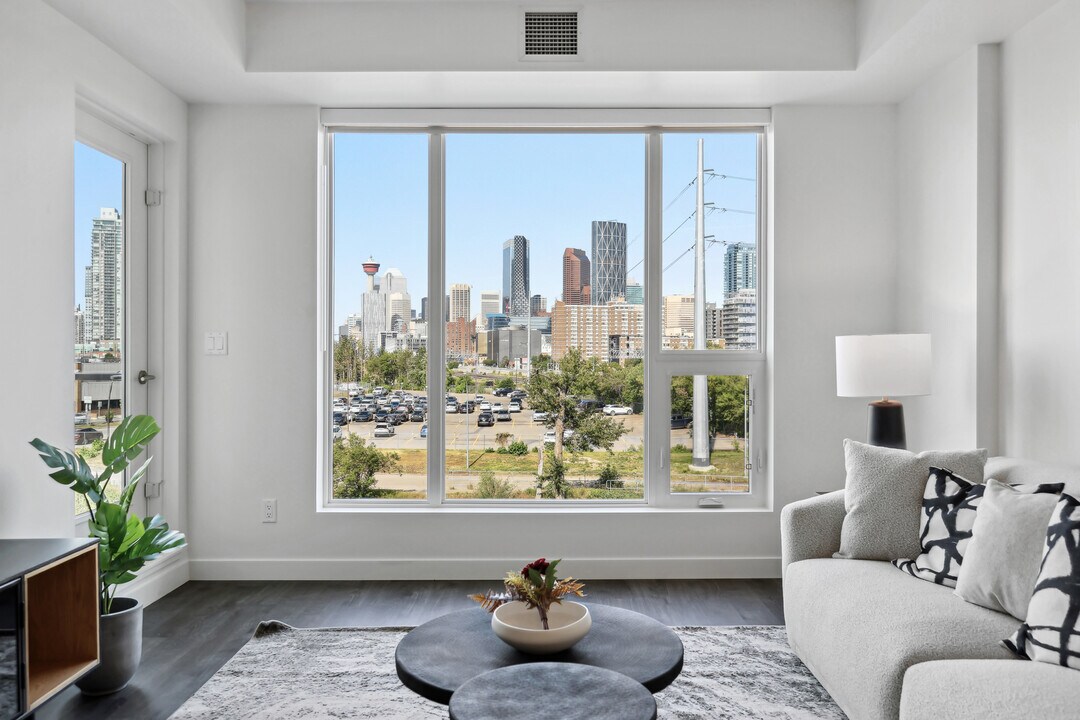 River's Edge in Calgary, AB - Building Photo
