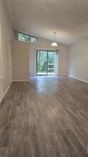 816 W 127th Ave in Tampa, FL - Building Photo - Building Photo