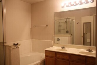 2309 Emerald Ln in McKinney, TX - Building Photo - Building Photo