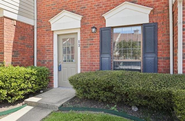 property at 204 Samuel Blvd