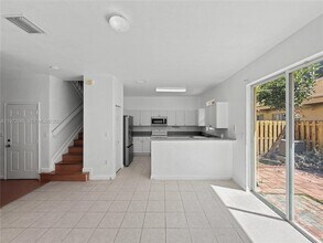 12874 SW 134th St in Miami, FL - Building Photo - Building Photo