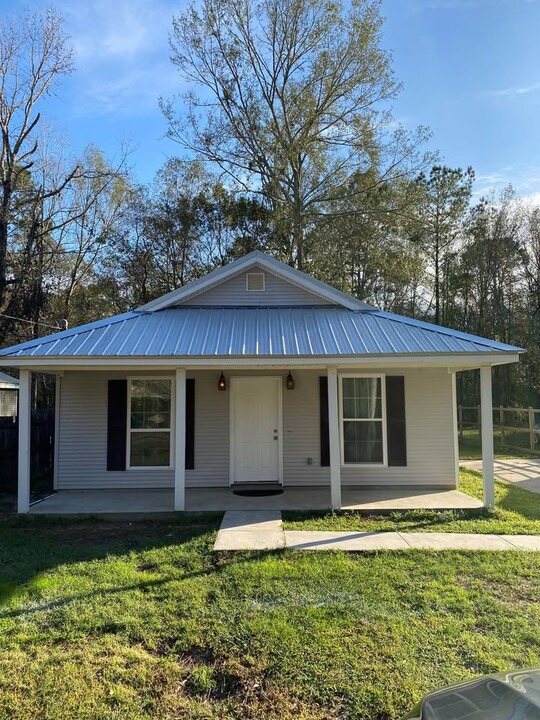 72190 Formosa Dr in Covington, LA - Building Photo