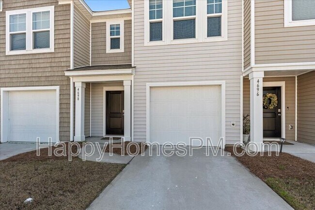 4698 Palm View Cir in North Charleston, SC - Building Photo - Building Photo
